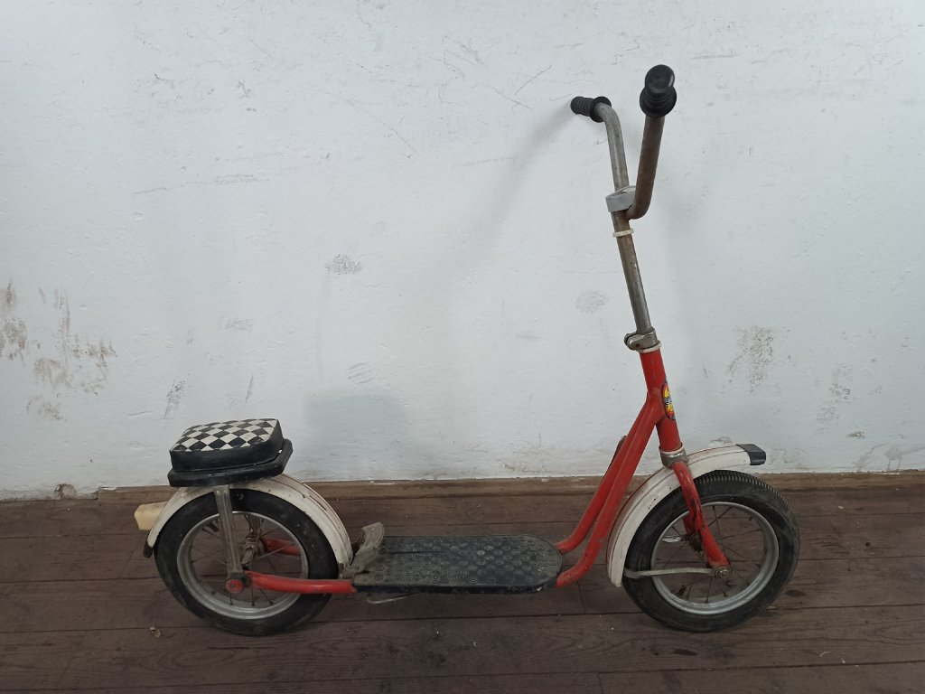 Vintage koloběžka MW_12"