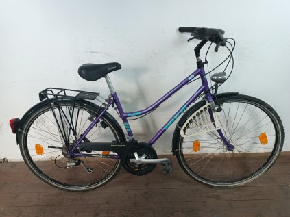 Trekingové kolo Wheeler Trekking 323 28"