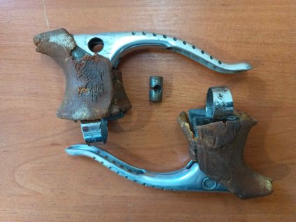 Brzdové páky Campagnolo Super Record