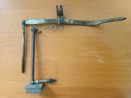 Historická páková brzda