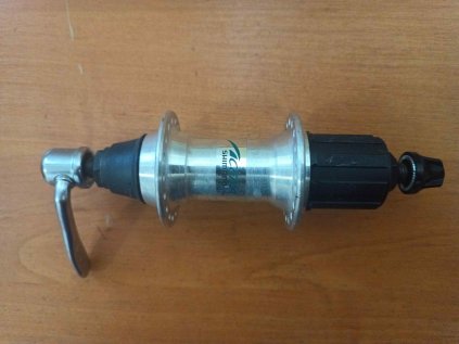 Zadní náboj Shimano Acera FH-M330