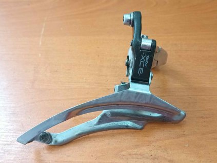 Přesmykač Suntour XCE