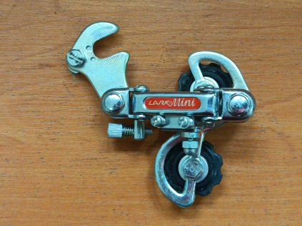 Přehazovačka Shimano Lark Mini (DD400)