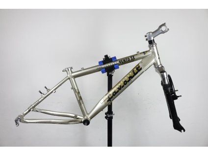 Rámový set  Favorit Vento SX 24"