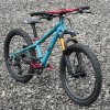 KUbikes 20S MTB Disc Tyrkys - laser Red, 8,8kg, lehké dětské kolo
