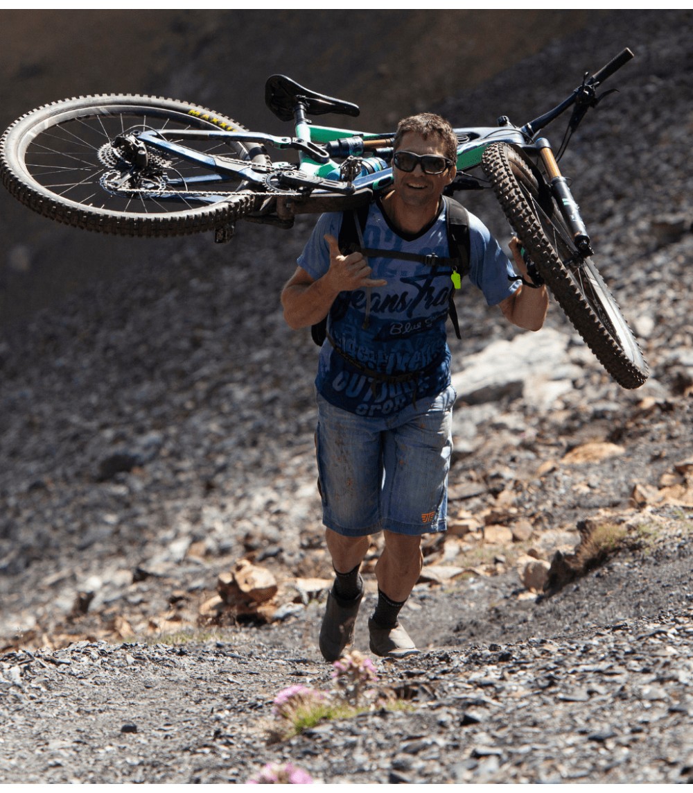 Jak vybrat cyklistické kraťasy Jeanstrack