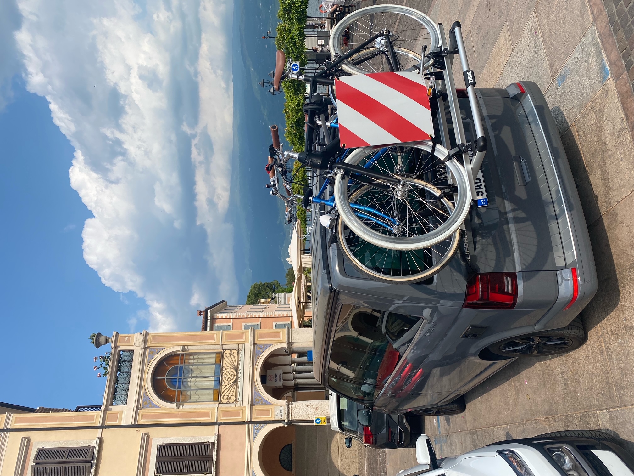 S městským elektrokolem se nemusíte bát vyrazit ani na dovolenou.