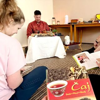 Joga a ochutnávka pravých čajov s čajovým obradom. @uhrinova_tatiana ďakujem za pozvanie a skvelú lekciu jogy. Vždy ma...