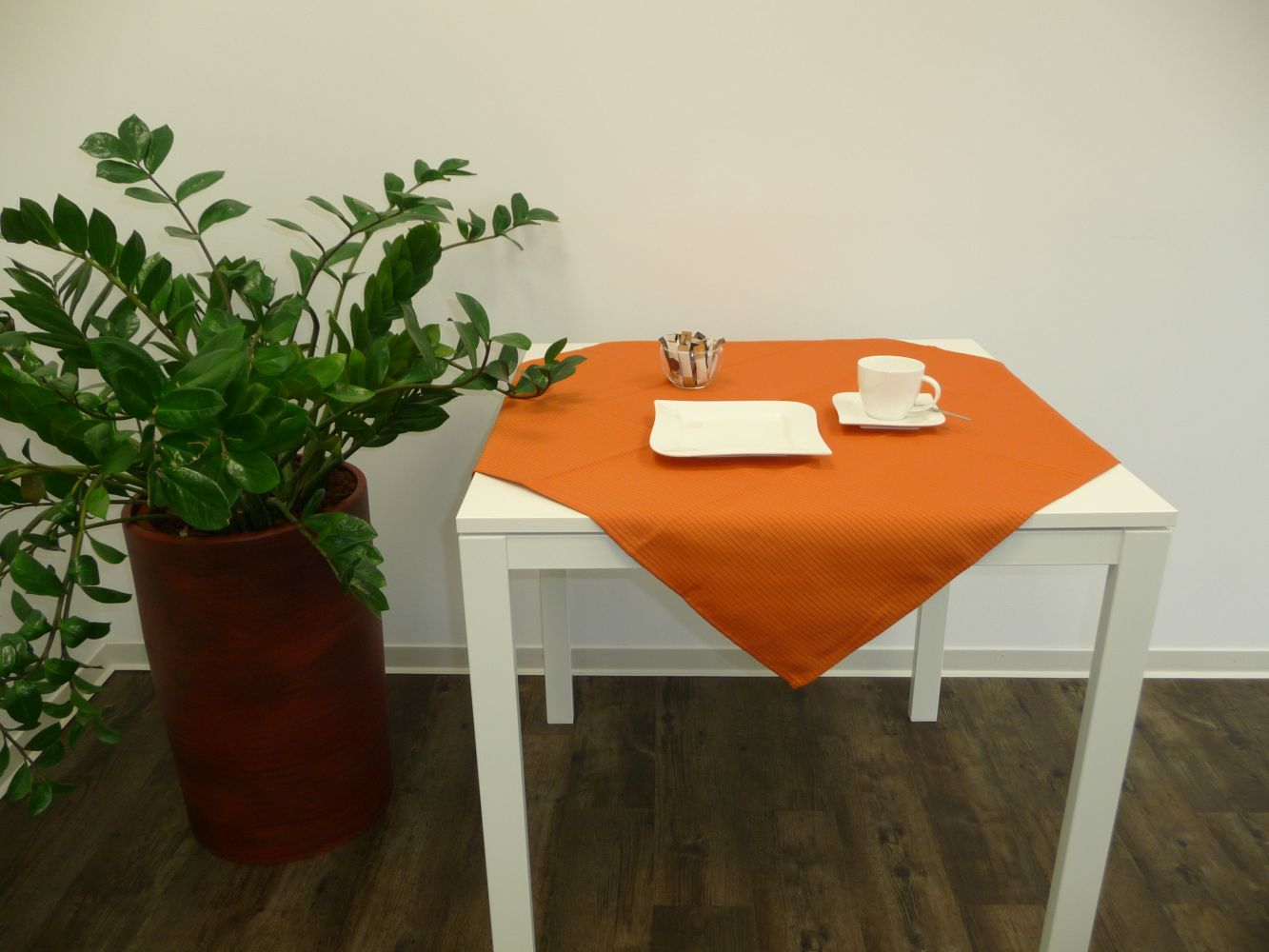 Obrus GABRIELA Farba: Oranžová,, Rozmer: 130 x 160 cm