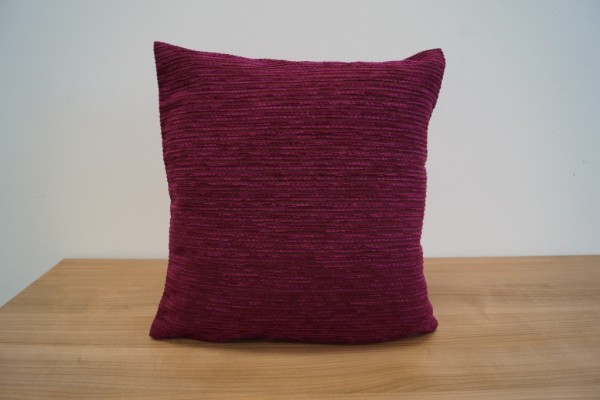 Komashop Obliečka na vankúš BARBORA Farba: Fialová, Rozmery: 38 x 38 cm