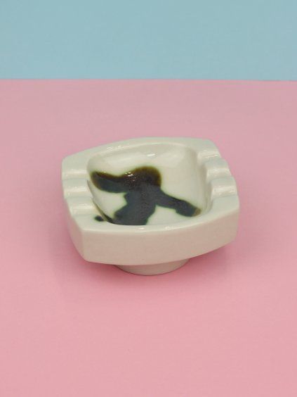 Popelník Marion – Ditmar Urbach