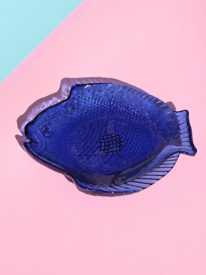 Fish-shaped Plate