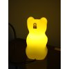 Žlutá gummy bear lampička Messow