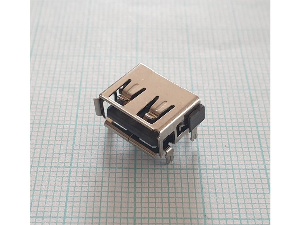 USB konektor USB20009