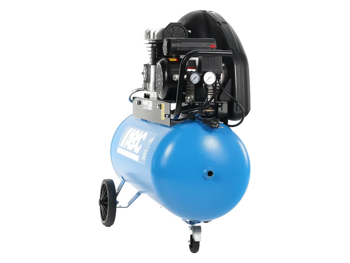 Extensive 90 l from the front — regulator with two gauges, front swivel castor with a brake
