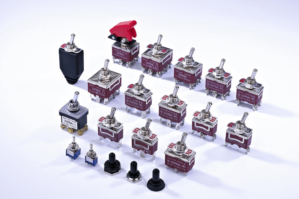 Spínače a přepínače – Kompletní průvodce pro správný výběr