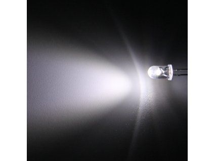 LED dioda 5mm bílá studená, Hebei 560PWC