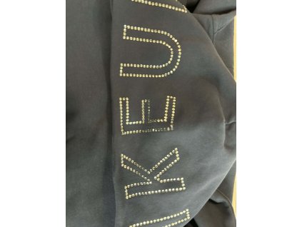 3e4dfc1d a768 41b2 9d66 4f24b0667f3d