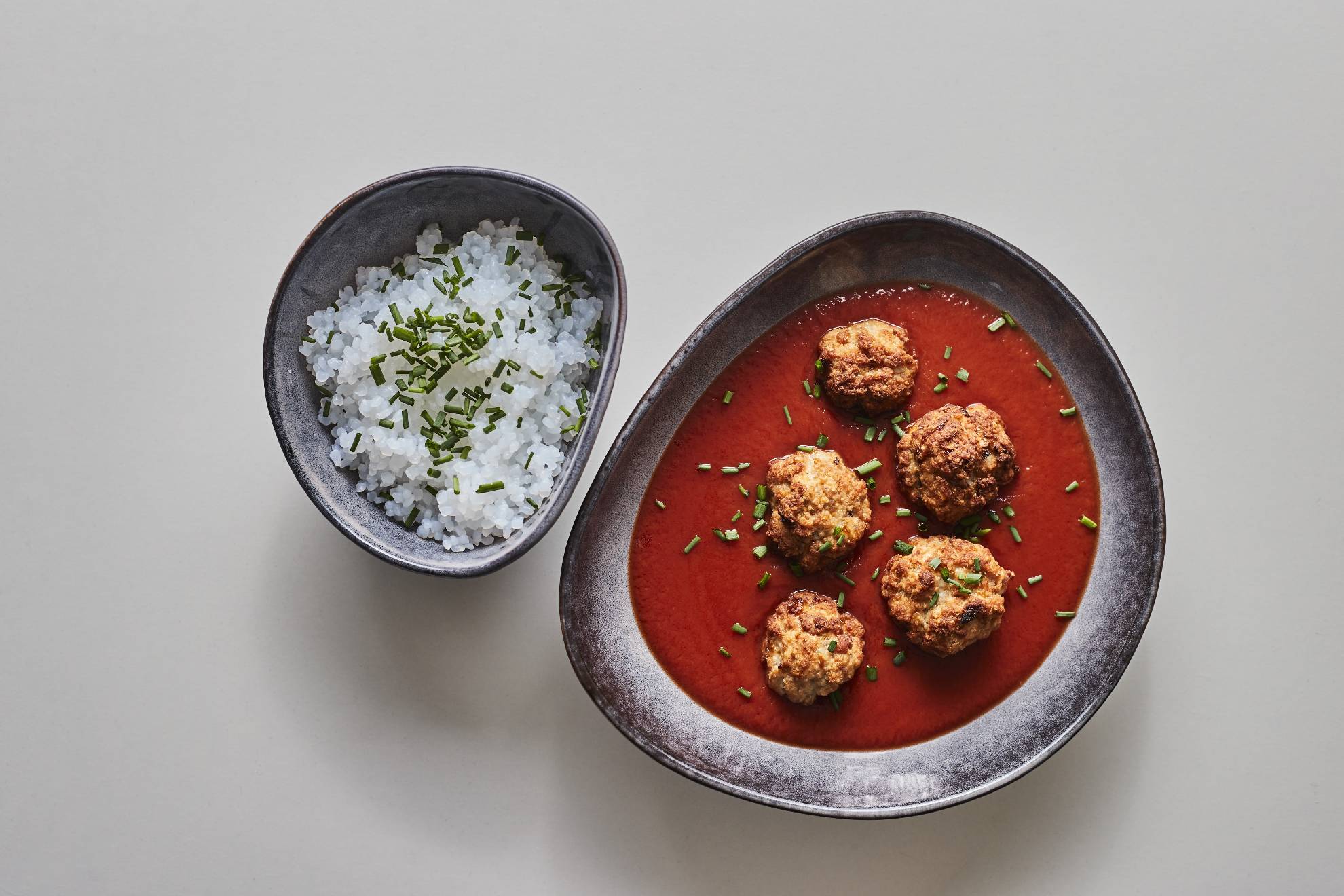 Paradicsomszósz húsgombóccal és Usui rizzsel