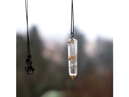 čirý konopný krystal