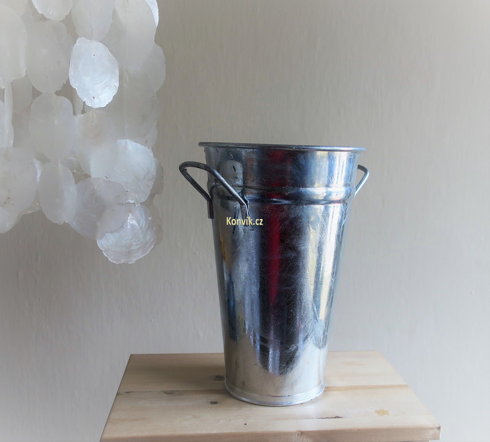 Váza kónická světle stříbrná 30 cm pozinkovaná