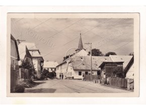 Čachrov Klatovy Šumava ulice kostel ČB foto Orbis MF 1a