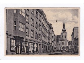 Přerov Kratochvílova ulice ČB foto obchod obuv Anna Kalmusová foto Leifus J. Švec č. M 55 23 1a