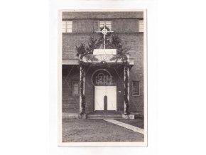 Černožice nad Labem Hradec Králové událost Ústavní kaple kříž svěcení kaple a kříže Sehnoutkův dům ČB foto Grafo Čuda 1a