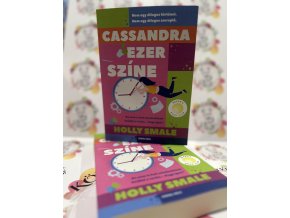 Cassandra ezer színe Holly Smale