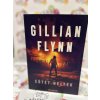 Sötét helyek Gillian Flynn