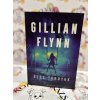 Éles tárgyak Gillian Flynn