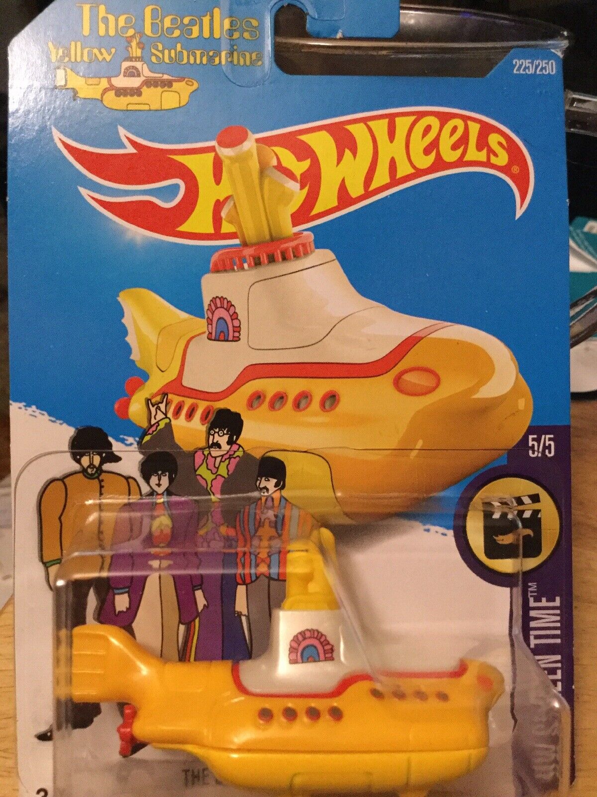 Hot Wheels The Beatles Yellow Submarine