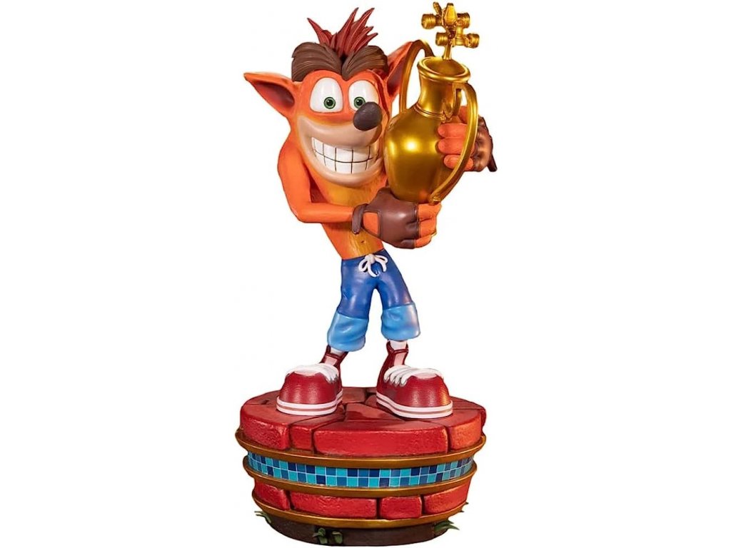 Soška Crash Team Racing - Crash (Winner) 46 cm