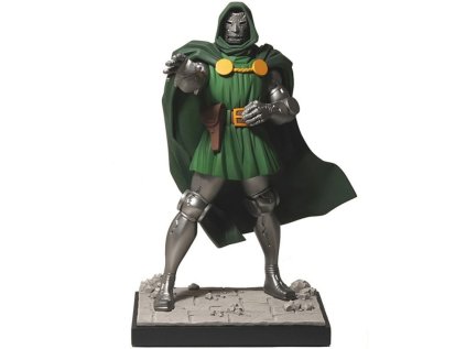 Soška Marvel Comics Legacy - Dr. Doom 26 cm