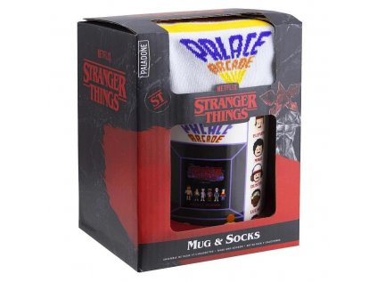 Dárkový set Stranger Things hrnek a ponožky