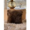 Kussen van schapenvacht bruin