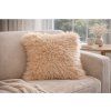 Kussen van schapenvacht beige