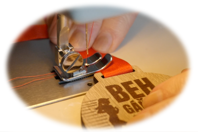 Ako vyrábame drevené medaily?