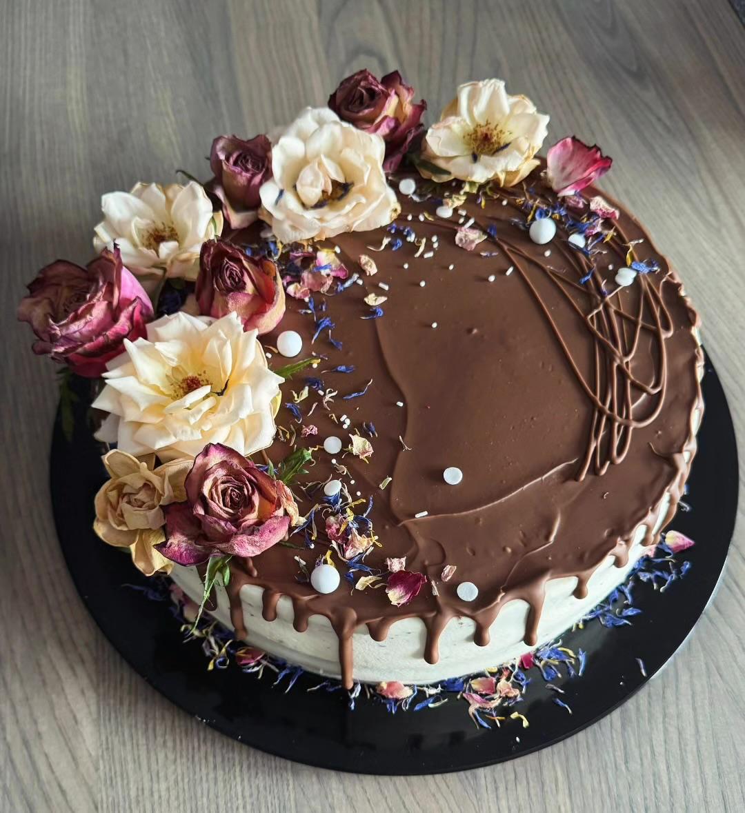 de6867a1-74b1-4aa3-beb2-c16cc1ee244a