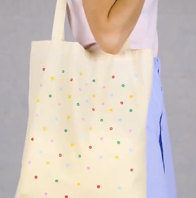 Tvoření pro děti - 16. 1. 2019 - Zdobený plátěný pytel