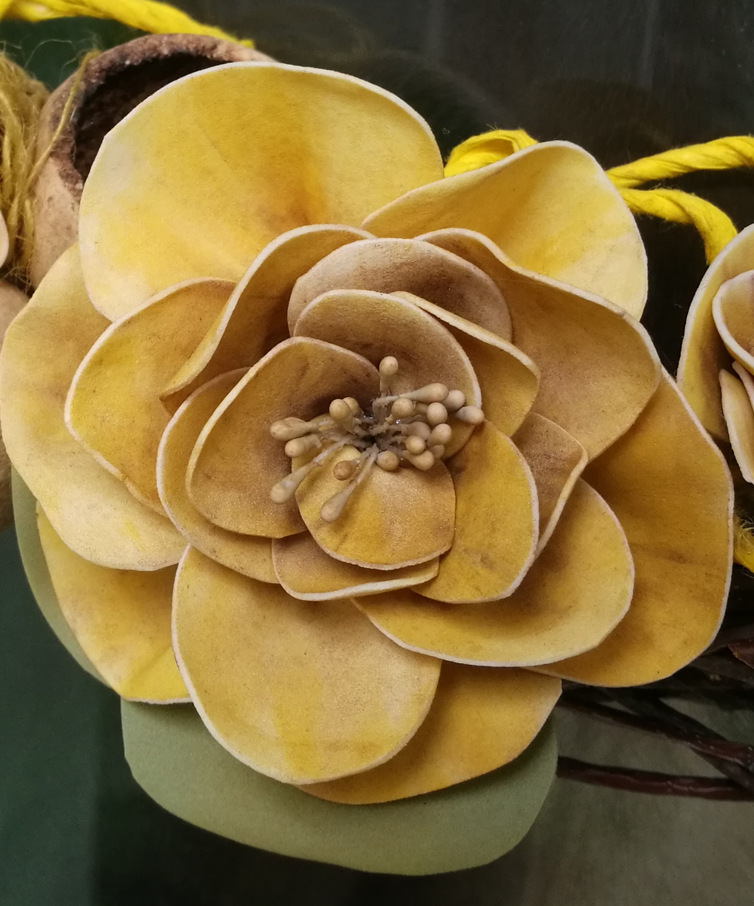 Tvoření pro děti - 6. 3. 2019 - Výroba květin z moosgummi