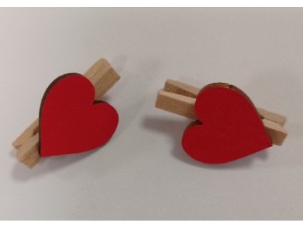 Deko192 dekorace drevene srdce kolicek