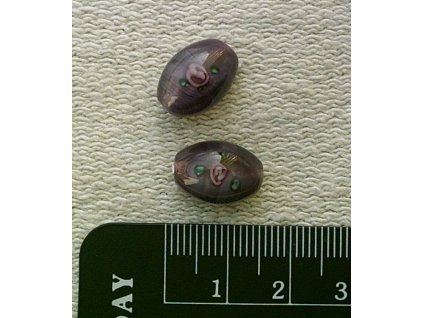 Vinutý korálek - oliva perleťově tmavě fialová 14 mm