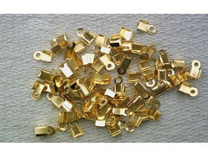 Bižuterní komponenty - koncovka na kůži zlatá 4 mm - 20 ks