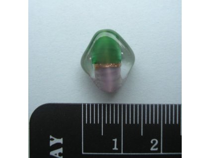 Kosočtverec oblý - uvnitř krystalu váleček zeleno-fialový 14 mm