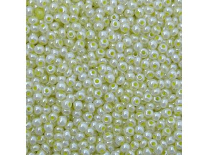 Korálky - rokajlové perličky žluté s listrem a žlutým průtahem 8/0