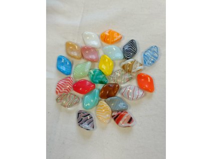 Korálky mačkané - vrtulky mix 19/13 mm (200 ks)