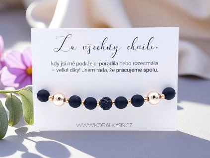 Náramek Černo–rose gold s třpytivým korálkem pro kolegyni