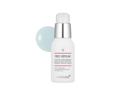 korejska ksmetika MEDICUBE RED SERUM 2.0 Zklidňující sérum proti akné s niacinamidem a kyselinou salicylovou 30 ml