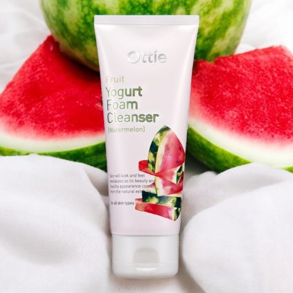 OTTIE - Fruit Yogurt Foam Cleanser Watermelon - Čisticí pěna s jogurtem a melounem - 150 ml